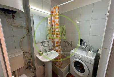 Garsoniera 40 mp, decomandata, Centru, Zona Universitatea din Craiova - 4