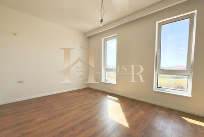 Duplex finalizat despartit prin casa scarii cu 3 bai si design morden ! - 8
