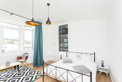 Apartament cu 2 camere semidecomandat, mobilat în Central