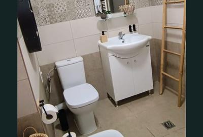 Apartament 2 camere decomandat etaj 3 Calea Romanului - 8