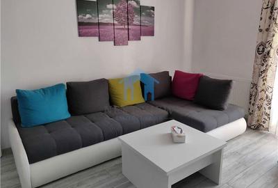 Apartament 2 camere, The Office - 1