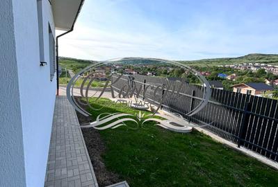 Casa eficienta energetic, noua, cu pod mansardabil generos - 5