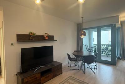 Apartament cu 3 camere, mobilat în Centrul Istoric