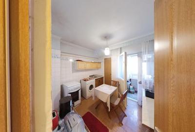 Apartament 4 Camere Ultracentral, Decomandat, Etaj 2 - 3