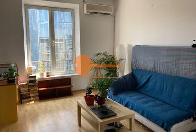 Apartament cu 2 camere decomandat, mobilat în Dorobanți