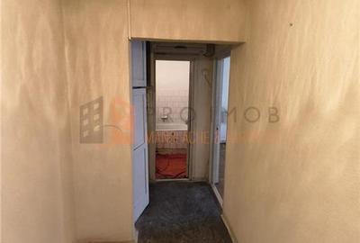 Apartament 3 camere cf1 decomandat zona Micro 3 - 14