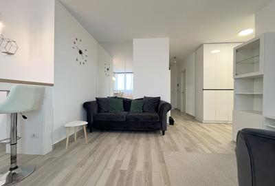 Apartament cu 2 camere semidecomandat, mobilat în Central