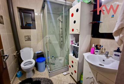 Casa De Vanzare La PRET De APARTAMENT - 10