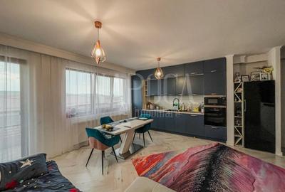 Apartament cu 4 camere semidecomandat în Florești