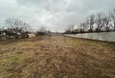 TEREN INTRAVILAN//2490 MP//ZONA MIHAI BRAVU//GRAL - 1