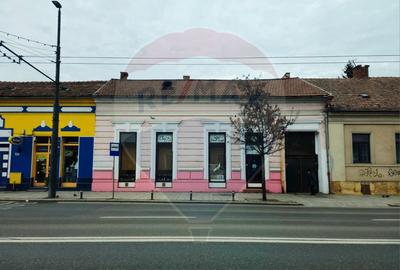 Spatiu comercial de inchiriat - 200 mp - Calea Motilor - 1