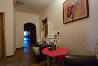 Pensiune 16 camere, Zona Elisabetin, - 12