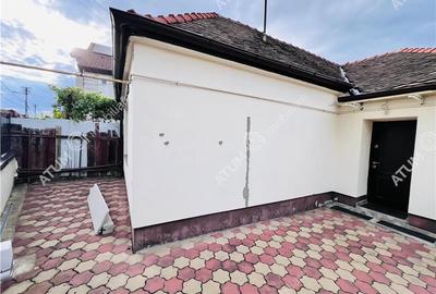 Casa individuala 4 camere si teren de 395 mp zona Trei Stejari Sibiu - 12