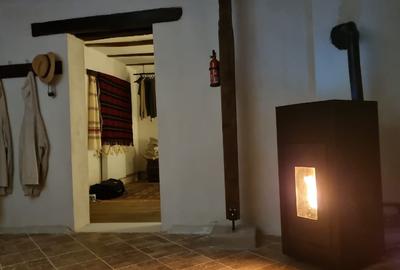 Casa traditionala intr-o zona de vis pe langa Curtea de Arges - 11