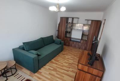 Apartament cu 2 camere decomandat, mobilat în Alba Iulia