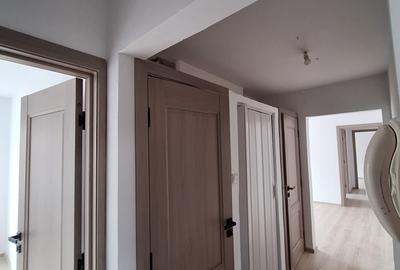 99900 euro!! 4 camere renovate .. Circumvalatiunii .. etaj 3 - 2