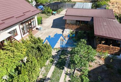 Casa deosebita, in Frecatei – la doar 15 minute de Tulcea! - 5