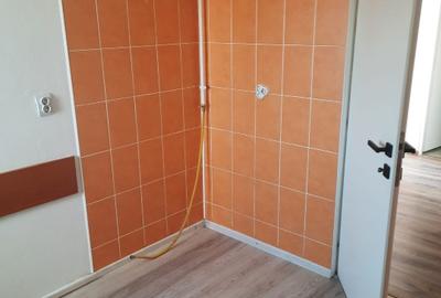 Apartament cu 3 camere  Vedere Panoramică - 65 mp2, Gaz AC Termopane - 4