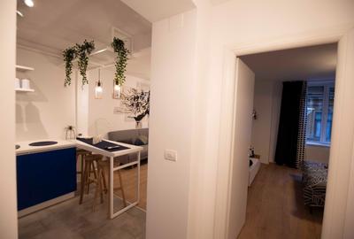 Apartament cu 2 camere semidecomandat în Universitate
