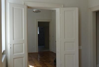 Apartament in casa recent renovat , parcare in curte, zona centrala - 13