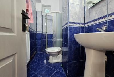 Spatiu comercial/birou de inchiriat – Micro 4, zona cu trafic pietonal intens - 5