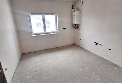 De vanzare apartament 3 camere 2 bai in Selimbar - 5