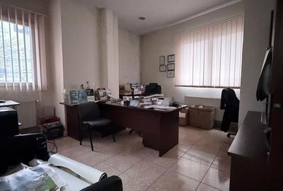 Zona Pacii Bd Iuliu Maniu P+3  642 mp curte 300 mp ideal Comercial ,Birouri - 2