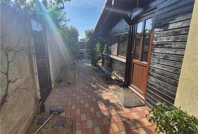 DUPLEX 5 CAMERE - ZONA LINISTITA - TOATE UTILITATILE - GATA DE MUTAT - 7