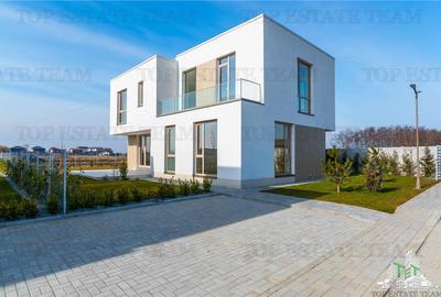 Casă individuală cu 5 camere în Corbeanca