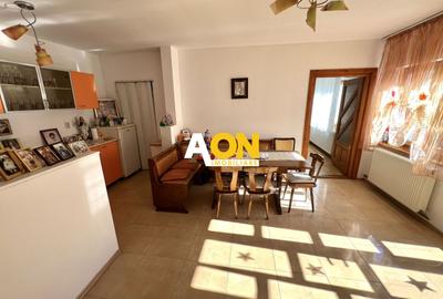 Casa de vanzare pretabila 2 familii, garaj, livada, comuna Pianu - 17