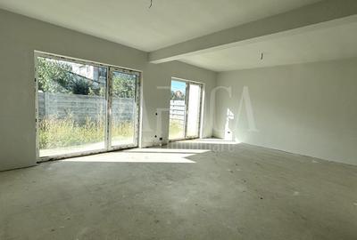 Duplex cu 4 camere în Florești