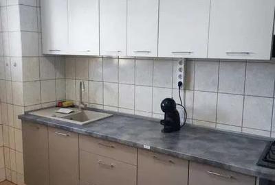 Aparatorii Patriei-Metrou-Apartament cu 3 camere - 1