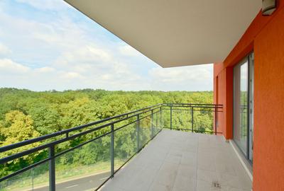 Apartament cu 3 camere semidecomandat, mobilat în Lipovei