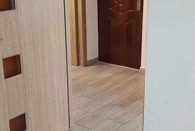 Vand apartament 2 camere Piata Moghioros - 5