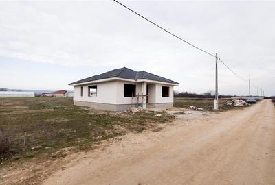 RECO Casa la rosu - 3 dormitoare, plan parter 120 mp utili - Osorhei - 11