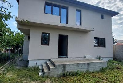 Mihailesti, Vila 7 camere - 7