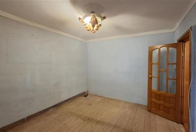 Apartament 2 camere , et 2, Ct, liber, Gara -Lic. Economic - 9
