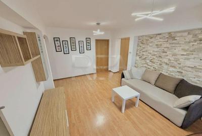 Apartament cu 4 camere semidecomandat, mobilat în Ghencea