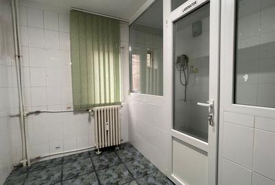 SPATIU COMERCIAL DE VANZARE, DECEBAL - 7