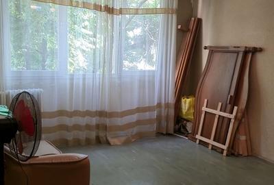 Apartament 3 camere decomandat – Drumul Taberei, Valea Ialomiței, etaj 1/4 - 3