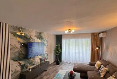 Apartament 2 camere, decomandat, Bd. Unirii - 1