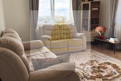 Apartament cu 3 camere decomandat, mobilat în Sânpetru