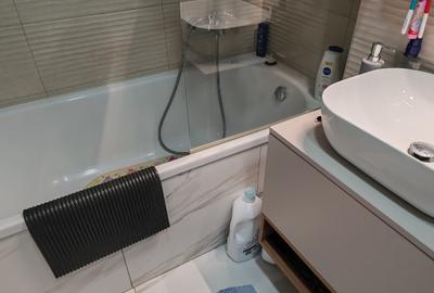 Apartament 2 camere mobilat si utilat modern zona Coresi - 13