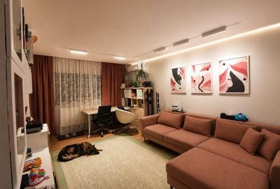 Apartament 3 camere de vanzare!