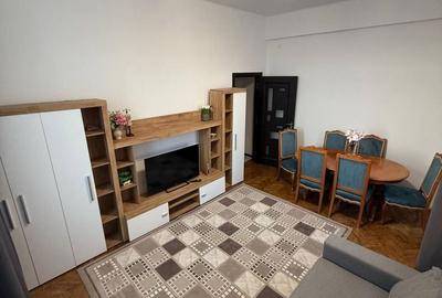 Apartament de închiriat, ultracentral,  3 camere, decomandat - 4