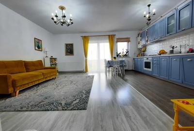 Casă cu 3 camere în Tărlungeni