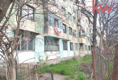 Apartament cu 2 camere semidecomandat în Titulescu