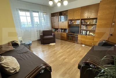 Apartament decomandat cu trei camere si doua bai, zona Iosia - 1