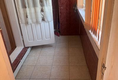 Apartament 2 camere decomandat zona Nicolina 57 mp - 3