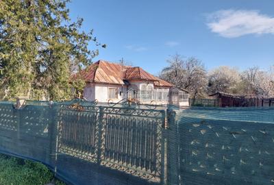 Vanzare casa demolabila – Ulmi, Dambovita - 1